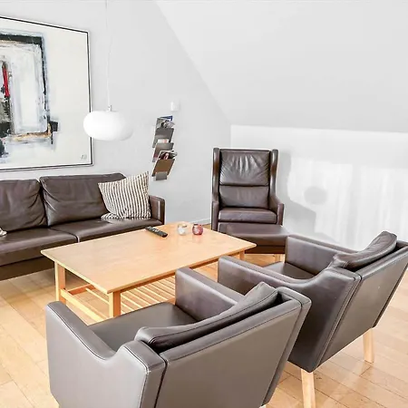 1285-romo-gulirisvej-285 شقة *